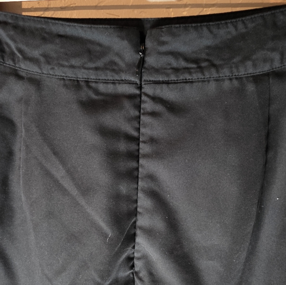 IZOD Floral Black Golf Skort with Floral Side Details Size 10 - Picture 8 of 10